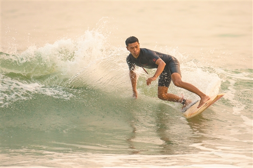 配资实盘网上配资炒股 侨港潮味十足